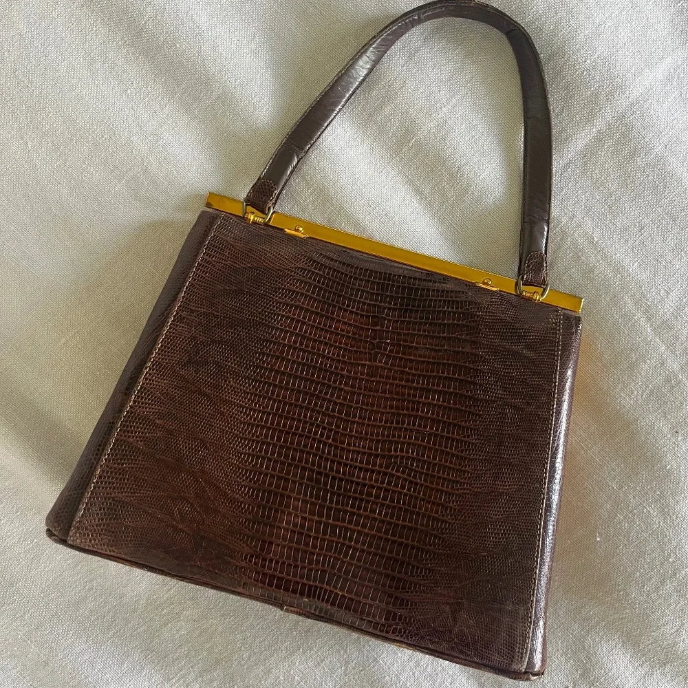 truly vintage circa 1950, STERLING brown purse - Picture 1 of 3